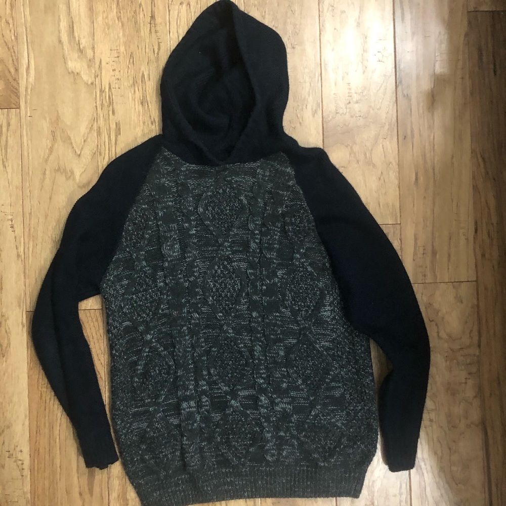 Men’s Hooded Sweater